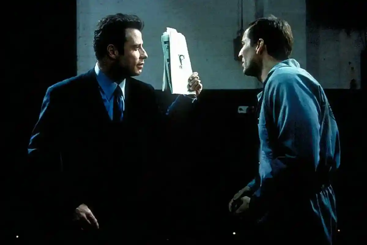 Николас Кейдж и Джон Траволта могут сняться в «Без лица 2». Фото: кадр из фильма «Без лица»