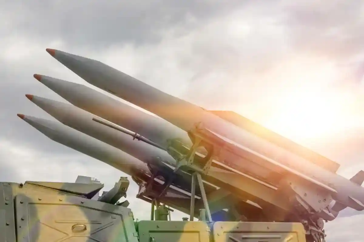 Кадыров призвал использовать ядерное оружие. Фото: GAS-photo / Shutterstock.com