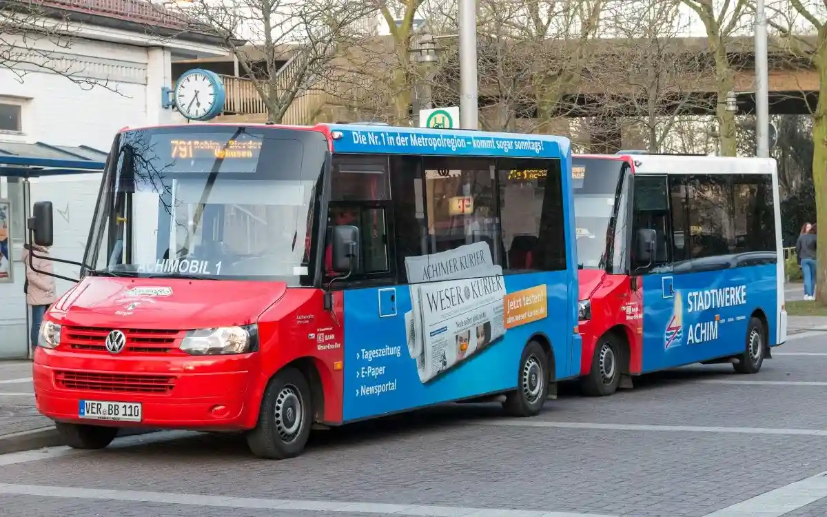 Общественные автобусы в Германии. Фото: de.wikipedia.org
