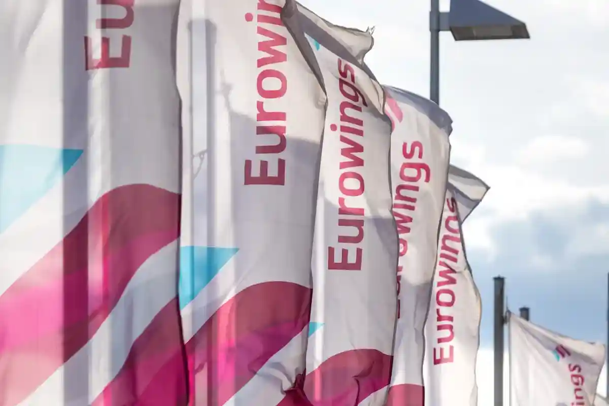 Работники Eurowings устраивают забастовку. Фото: Tobias Arhelger / Shutterstock.com. 