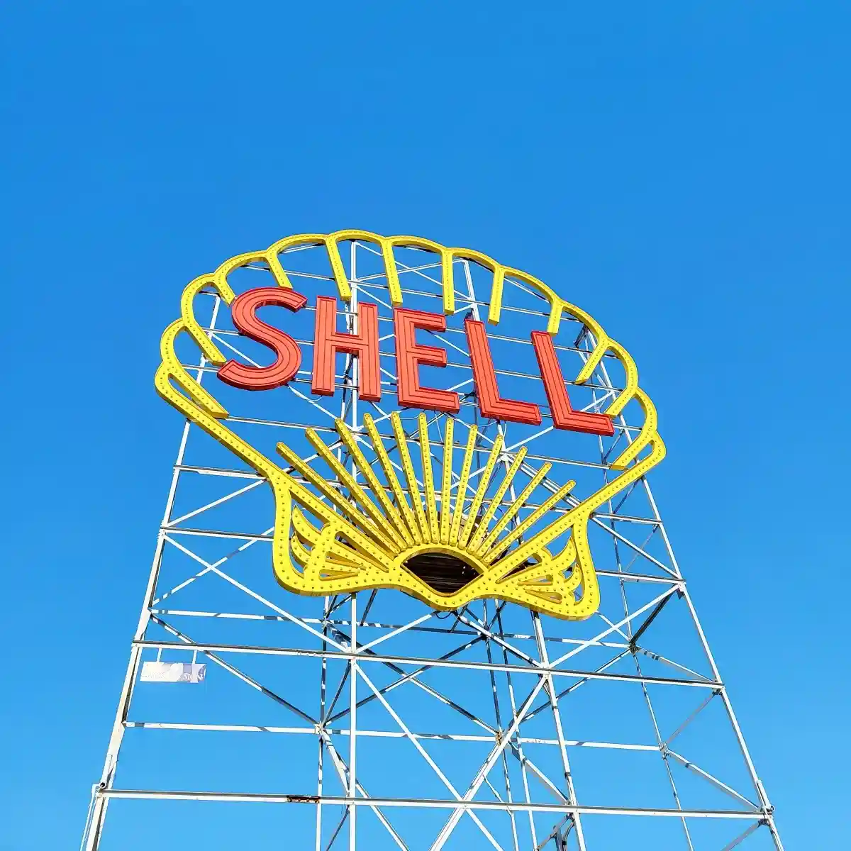 Shell восстановился и вышел в плюс после неудачного прошлого года. Фото: Only In Boston / Twitter.com