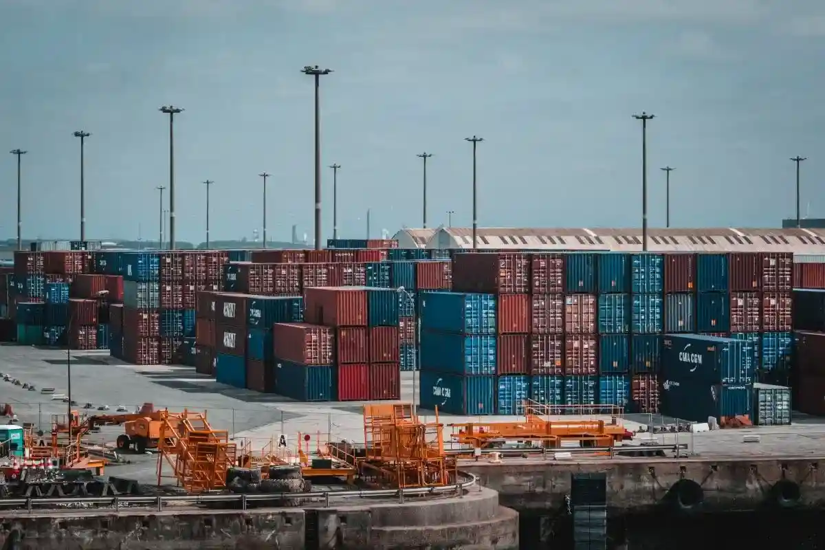 Партии раскритиковали возможную сделку с Китаем по порту в Гамбурге, опасаясь за критическую инфраструктуру Германии. Фото: Samuel Wölfl  / pexels.com