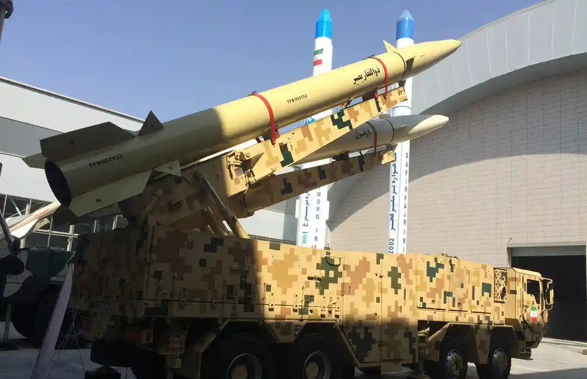Россия закупила в Иране ракеты. Фото Twitter.com/TallbarFIN