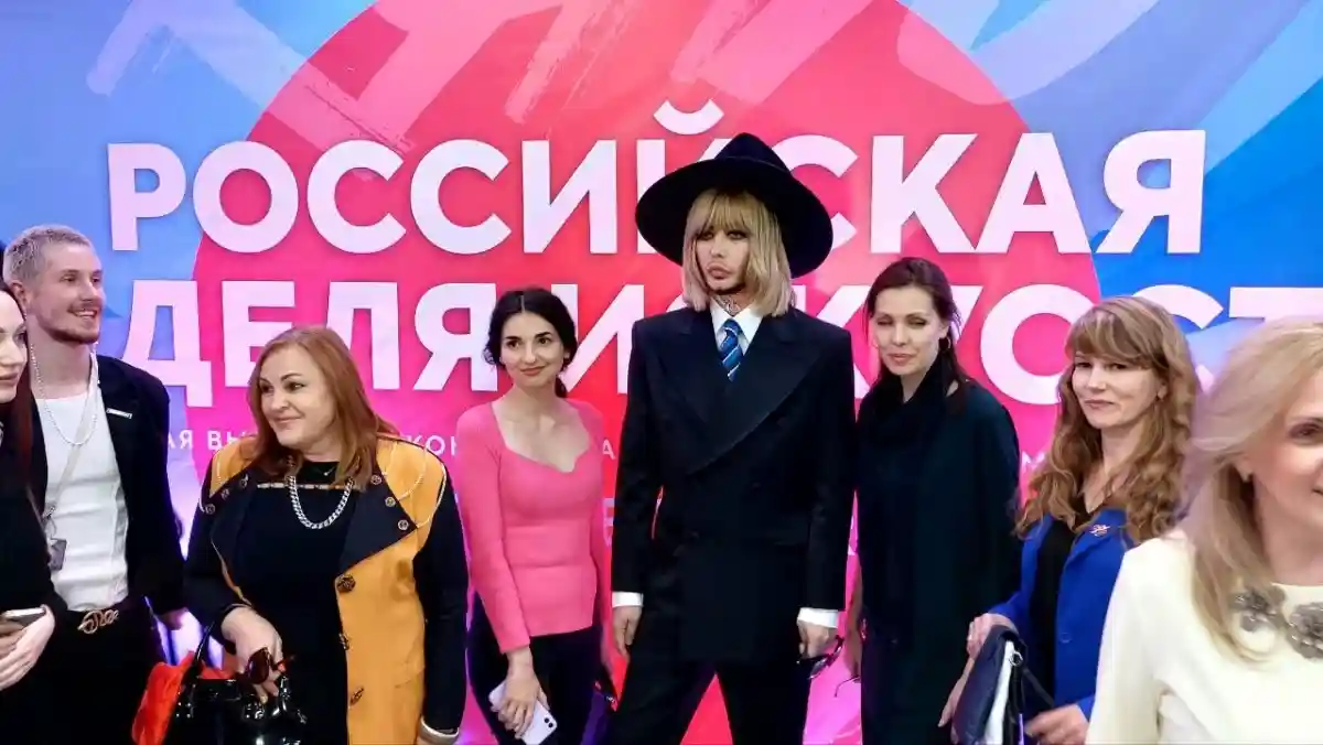 Сергей Зверев открыл Российскую неделю искусств