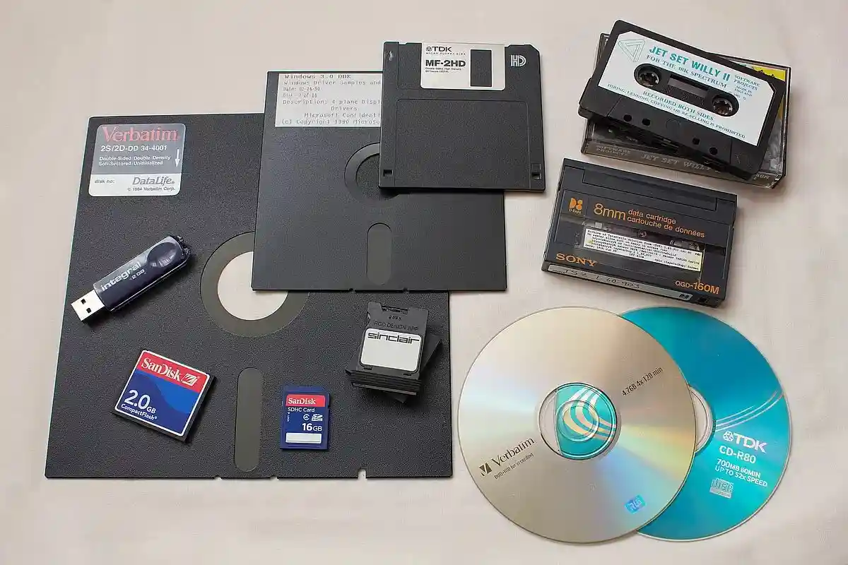 сделанные в 90-х дискеты