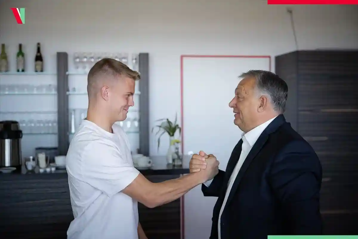 "Унион" оправдывается: руководство клуба называет визит Орбана «не политическим». Фото: Orbán Viktor / facebook.com