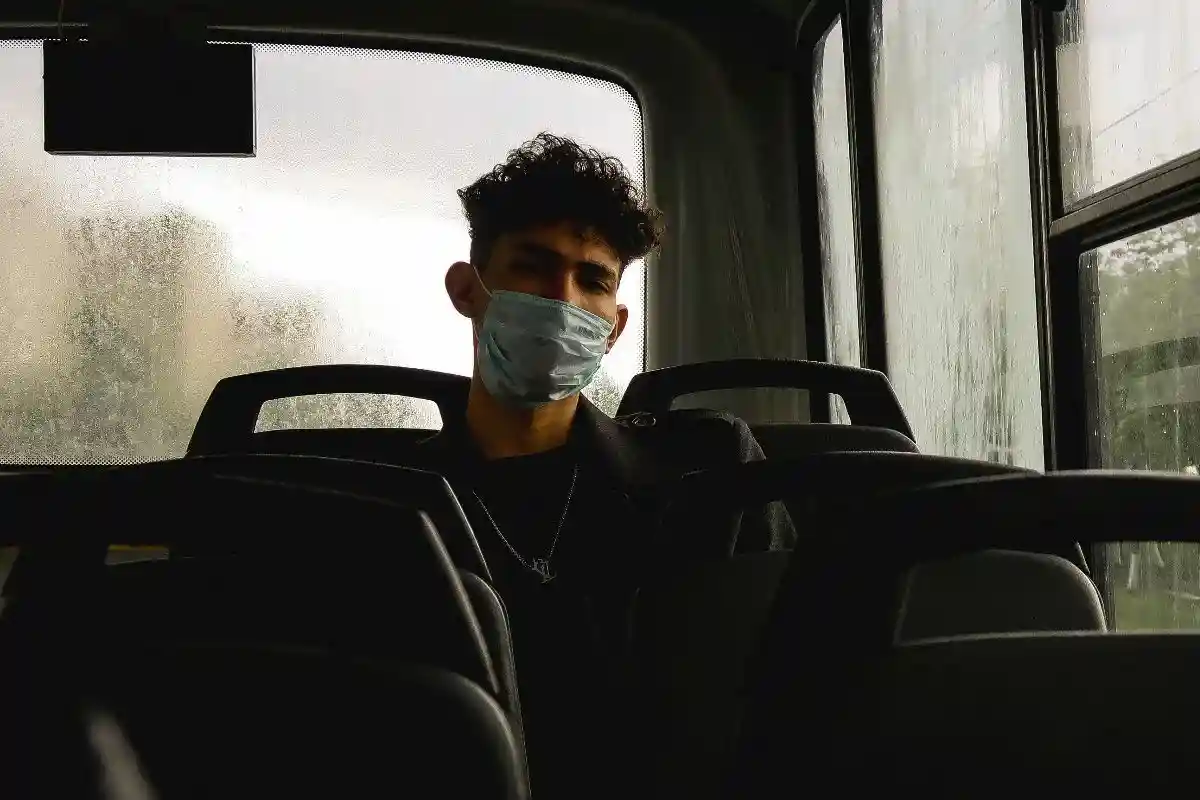 В Бранденбурге ношение масок продлят на транспорте