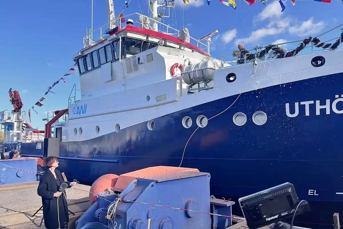 Исследователи AWI используют судно "Uthörn" для плавания по Северному морю и изучения того, как изменилось море.