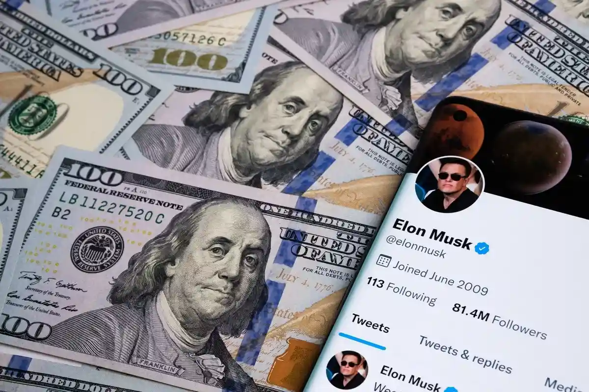 Состояние Илона Маска снизилось на 9 миллиардов долларов после покупки Twitter