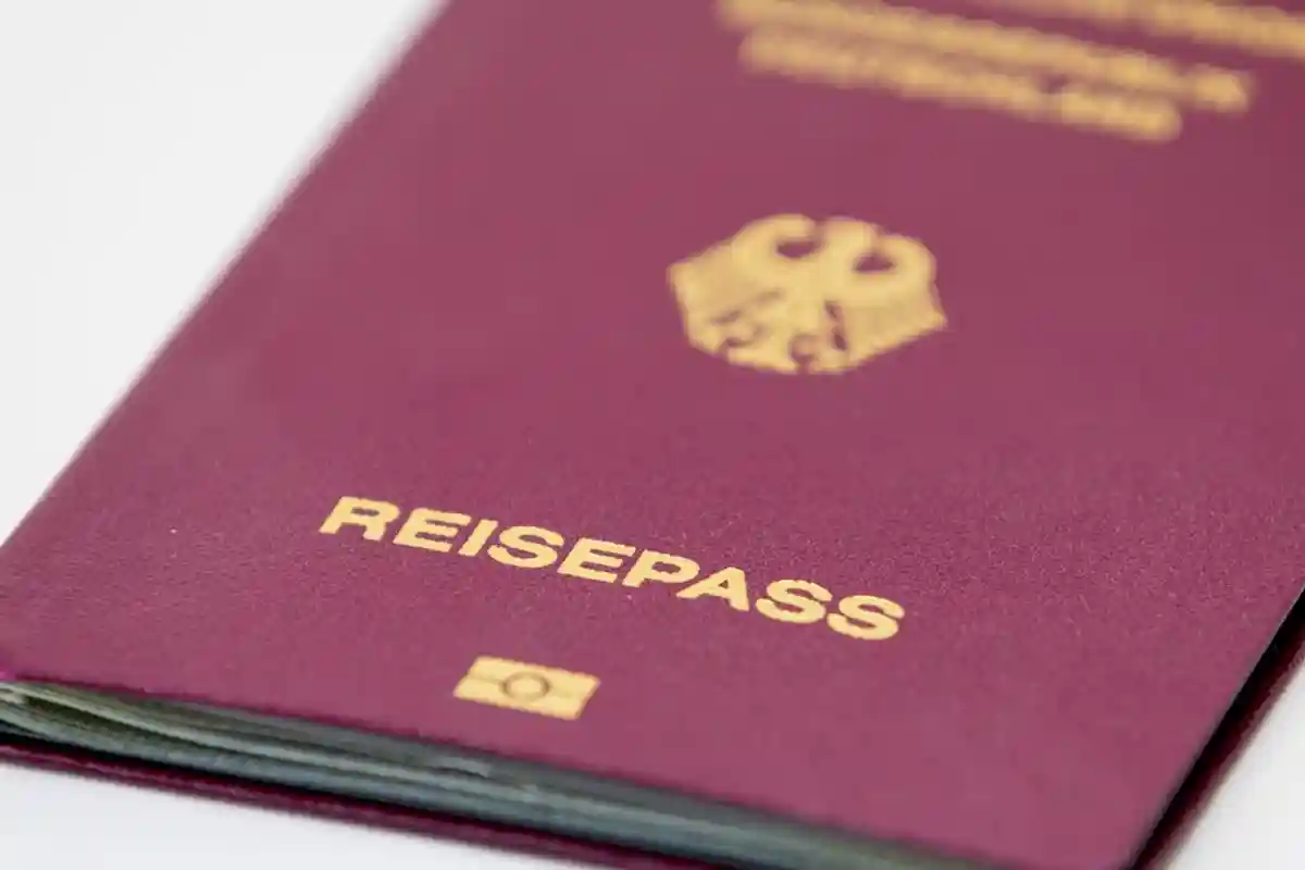 правила получения гражданства Германии / NordStock / shutterstock.com