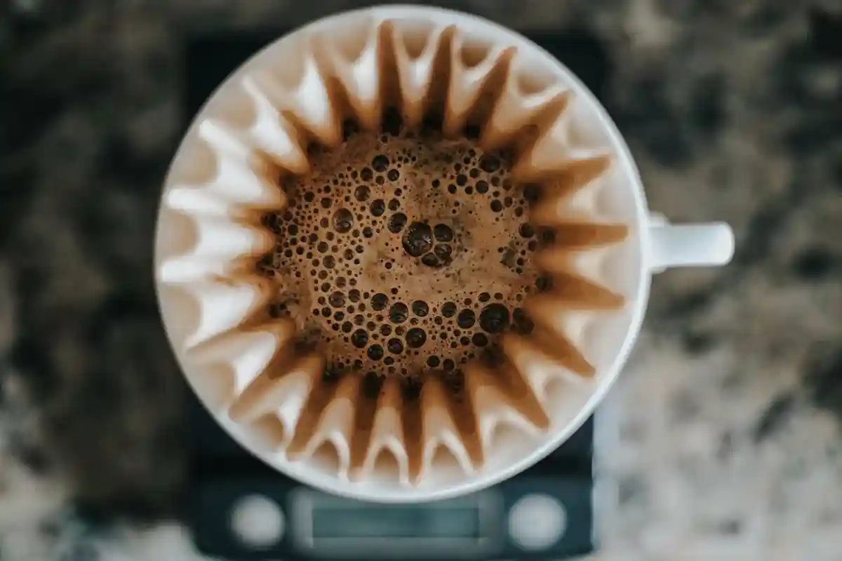 Еще одна ошибка при приготовлении кофе: неправильная вода. Фото: Unsplash.com