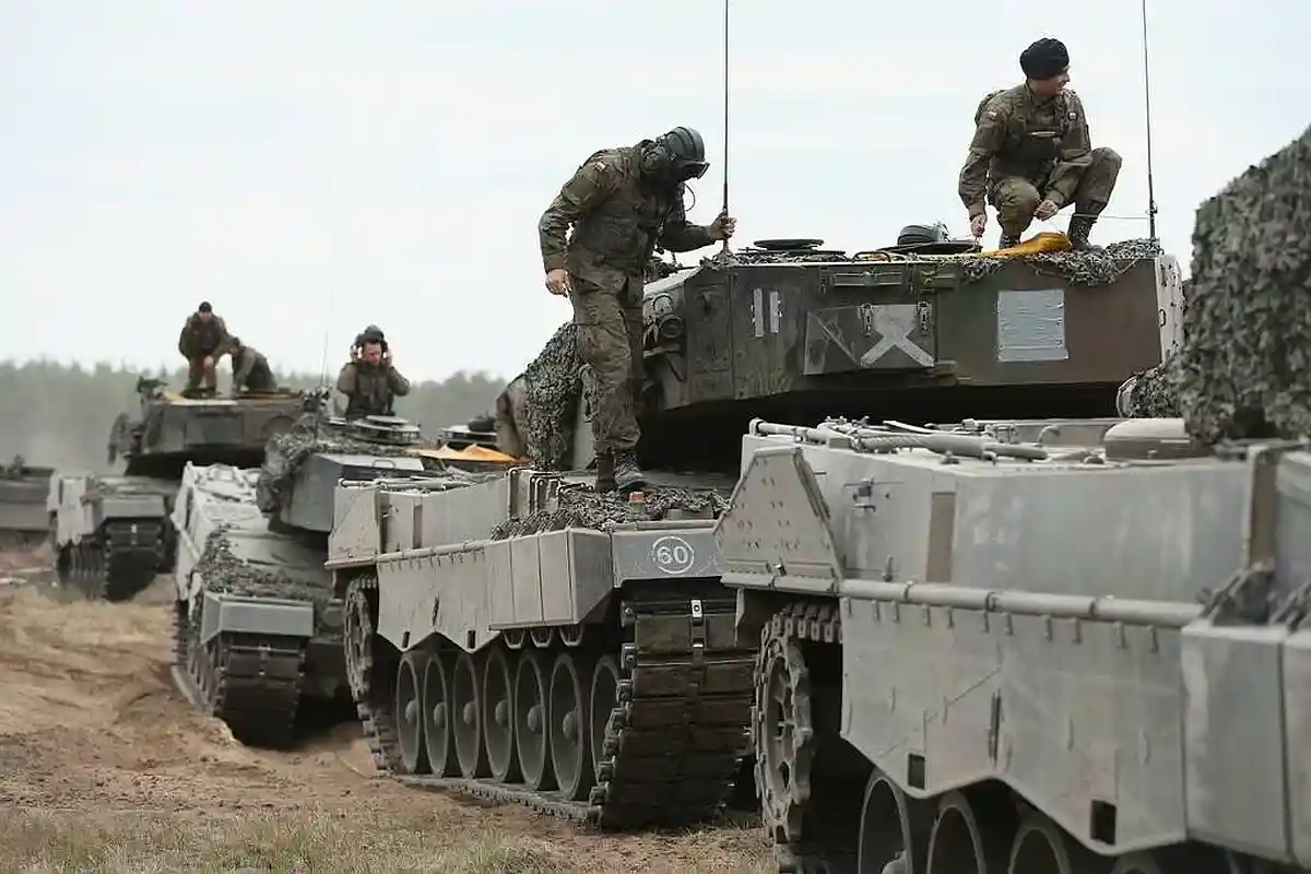 Польша попросит ФРГ разрешить поставку Leopard в Украину