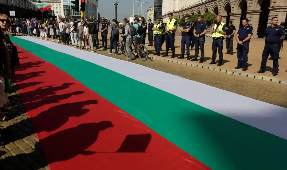 Болгария: либеральной партии поручено сформировать правительство