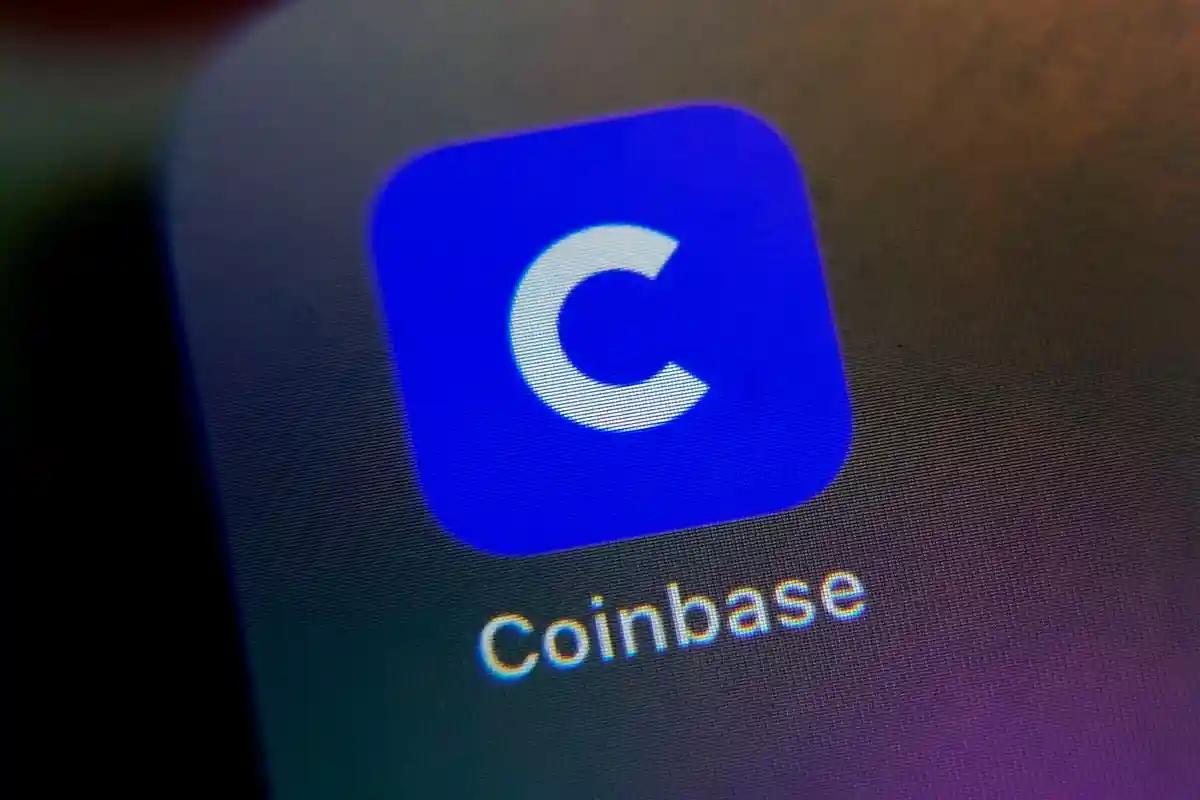 Coinbase выплачивает 100 миллионов долларов.