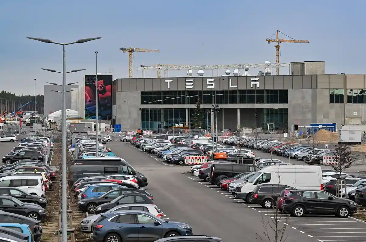 Завод по производству автомобилей Tesla Берлин-Бранденбург