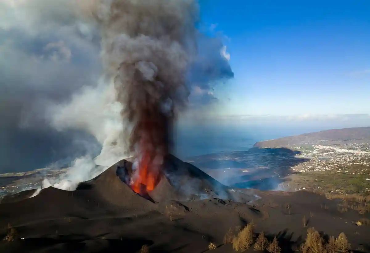 Исследователи изучат последствия извержения на острове Ла-Пальма