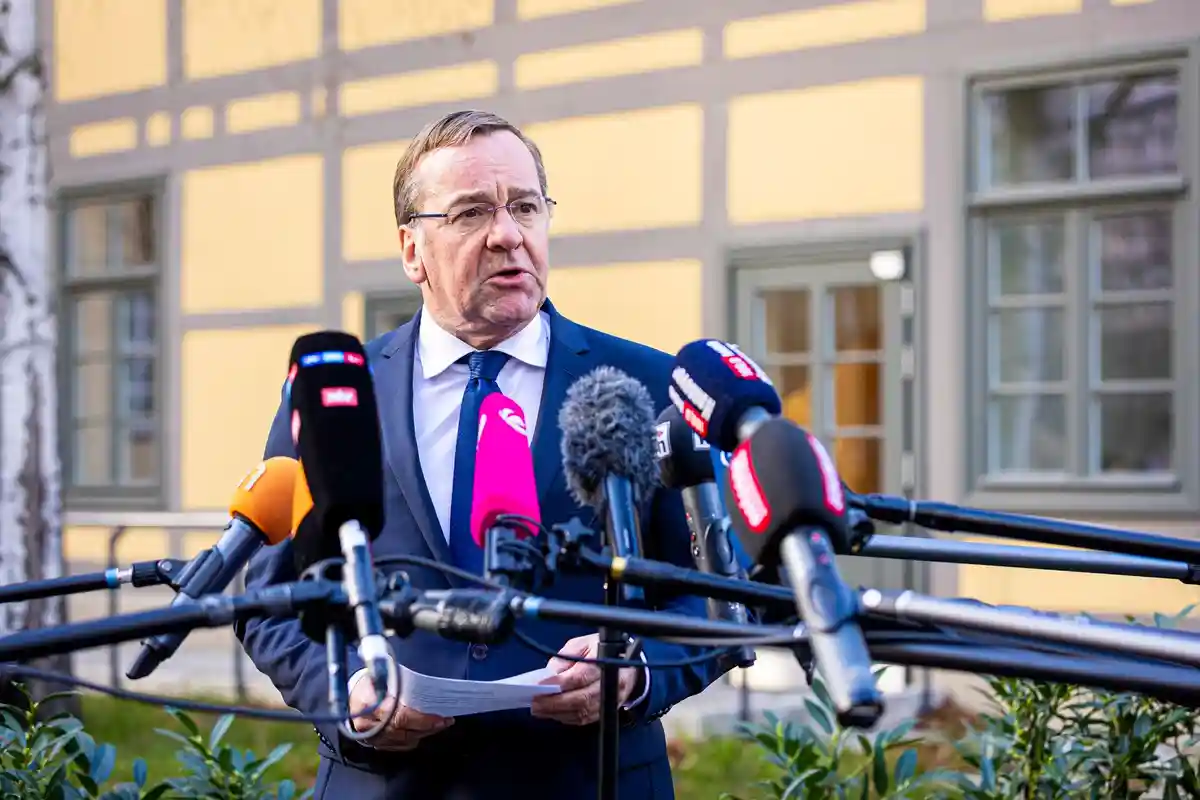 Министр внутренних дел Нижней Саксонии Писториус становится министром обороны
