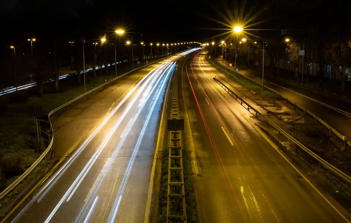 "Скорость СПГ" для автомагистралей? Поиск решения в дорожном споре
