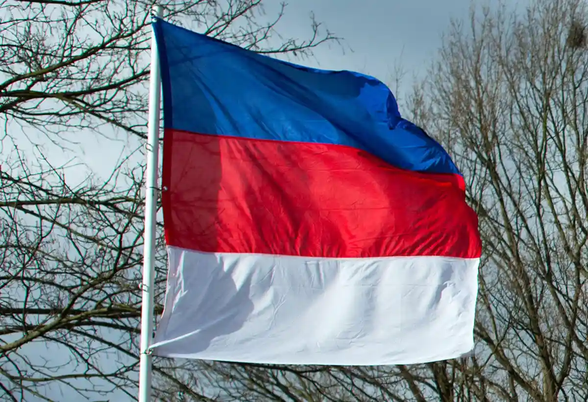 Сорбский флаг