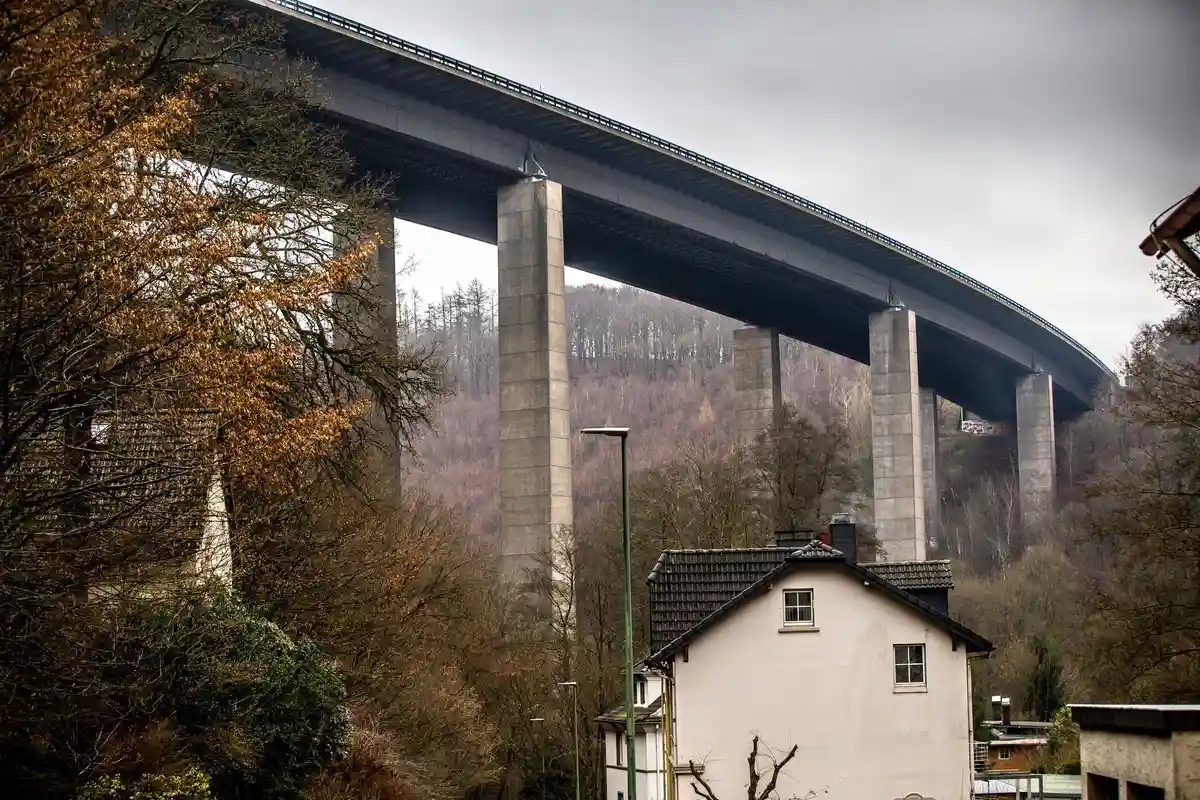 Autobahn GmbH обещает больше не закрывать мосты