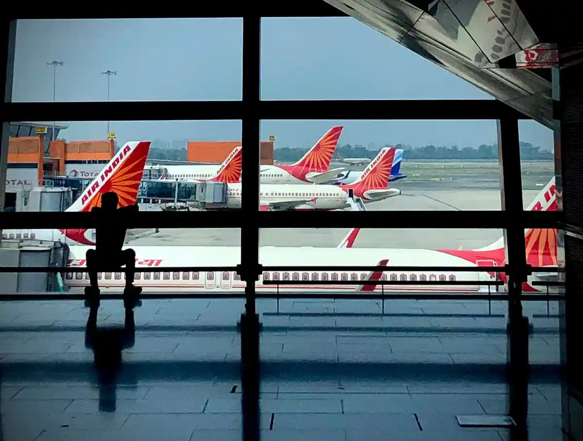 Air India закупит сотни самолетов у Airbus и Boeing