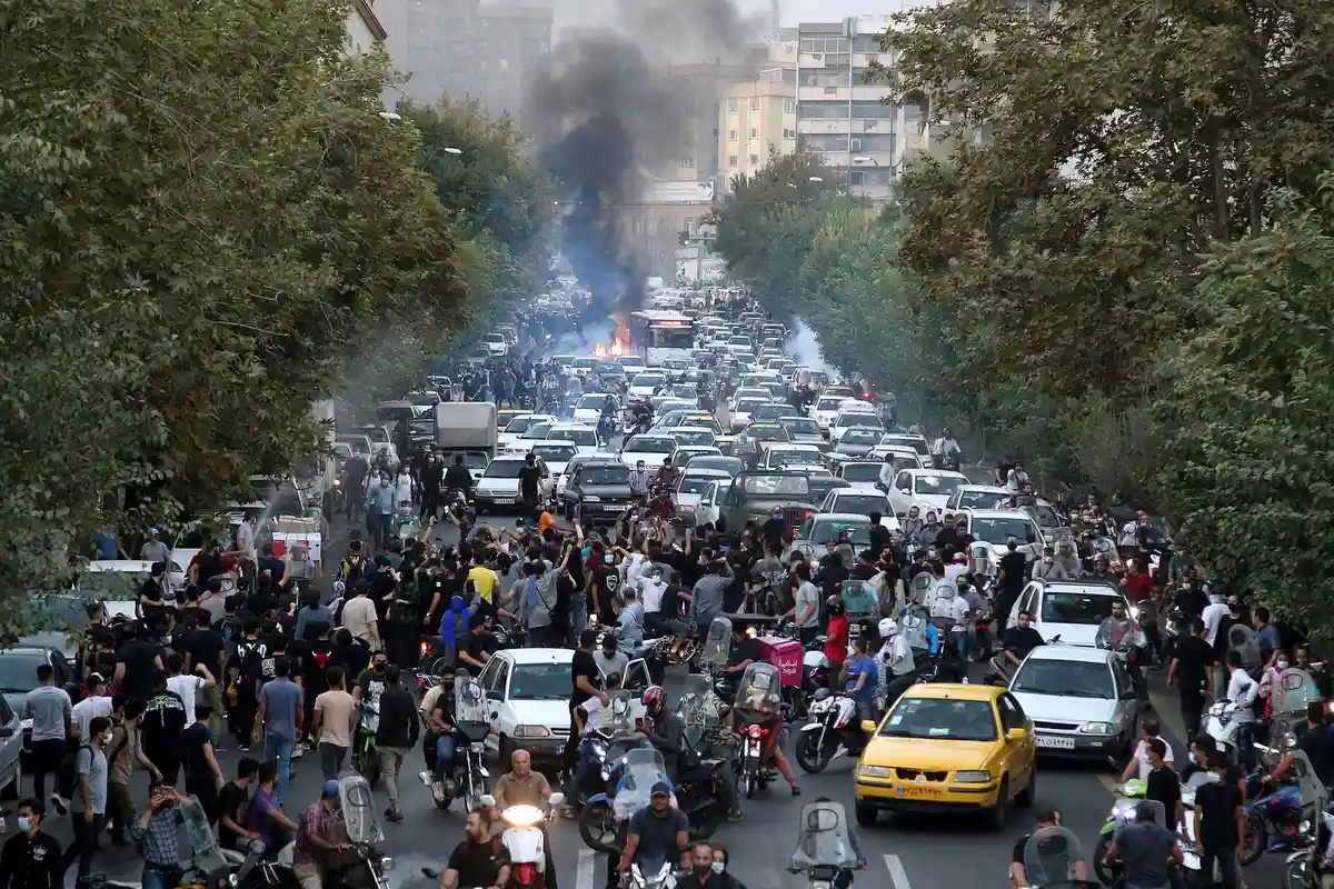 В Иране прошли акции протеста в нескольких городах