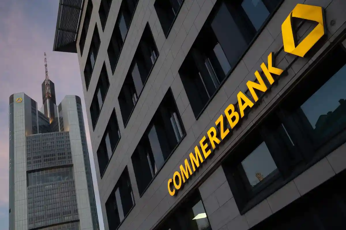 Commerzbank возвращается на Dax