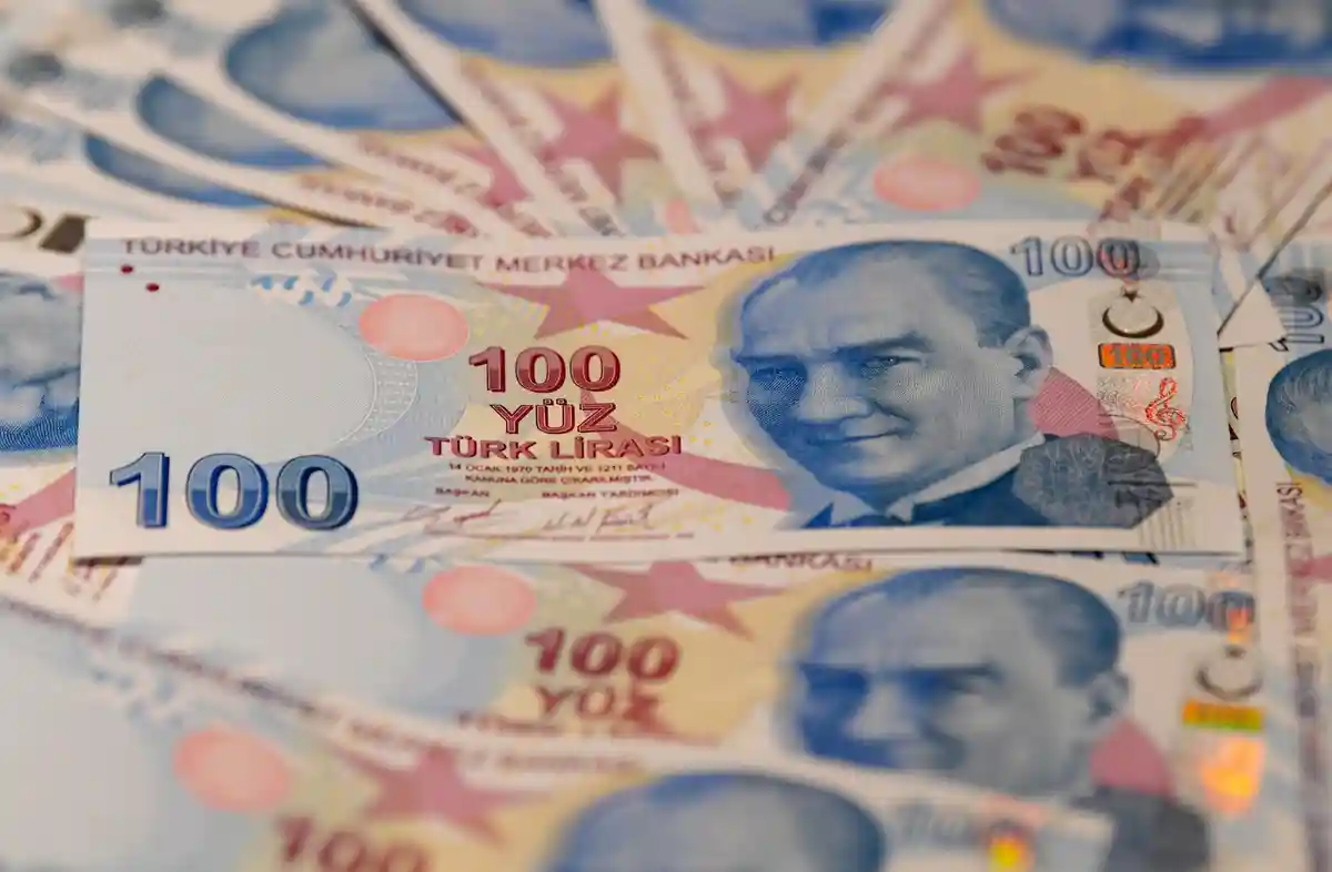 Огромная инфляция в Турции упала - уже менее 56%
