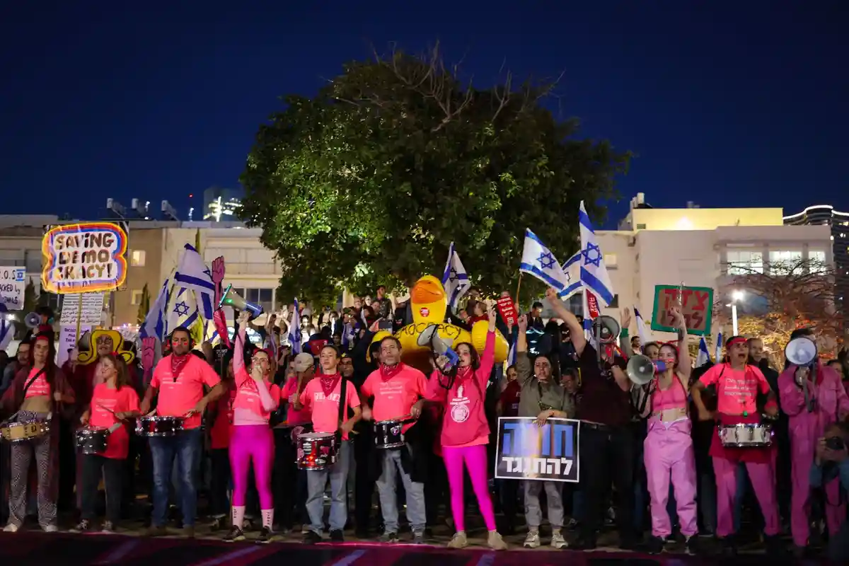 Израиль: Масштабный протест против ослабления судебной системы
