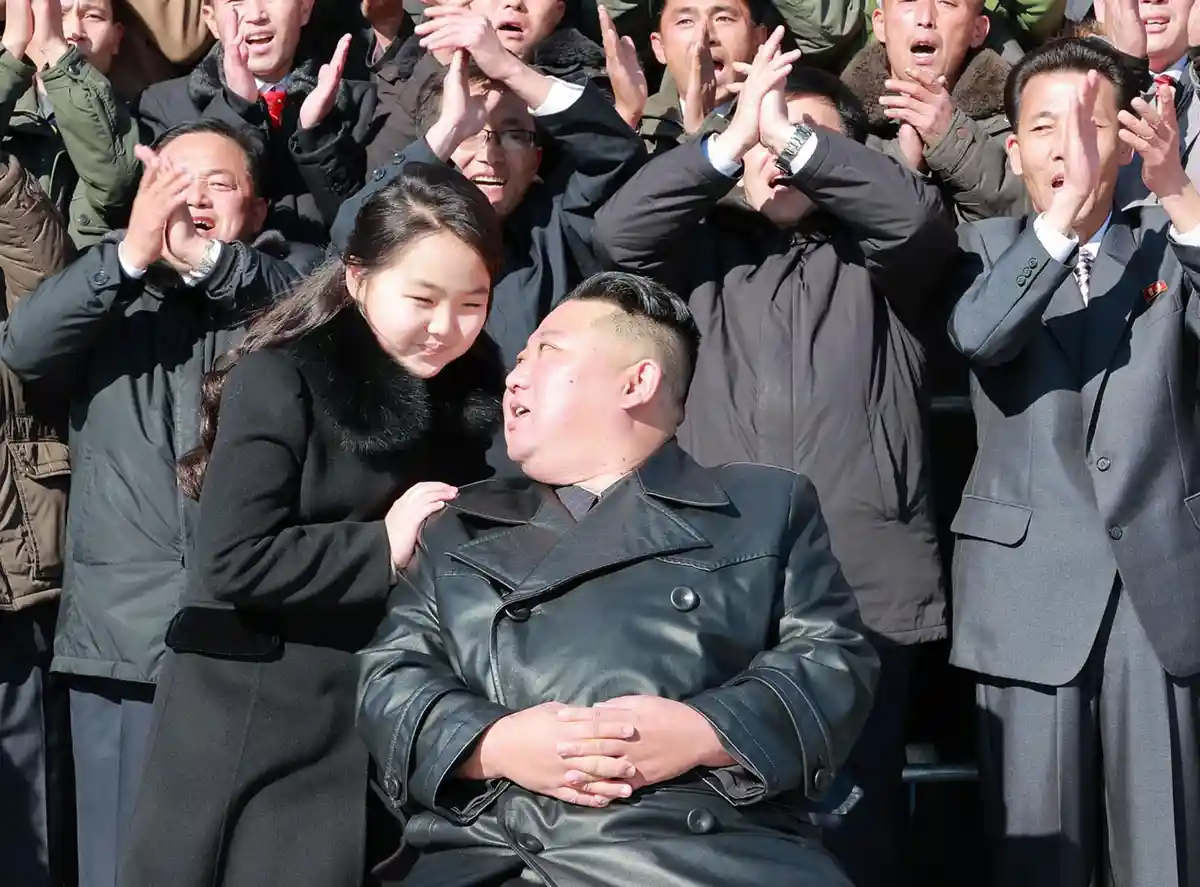 Ким Чен Ын и его дочь: что планирует правитель Северной Кореи?