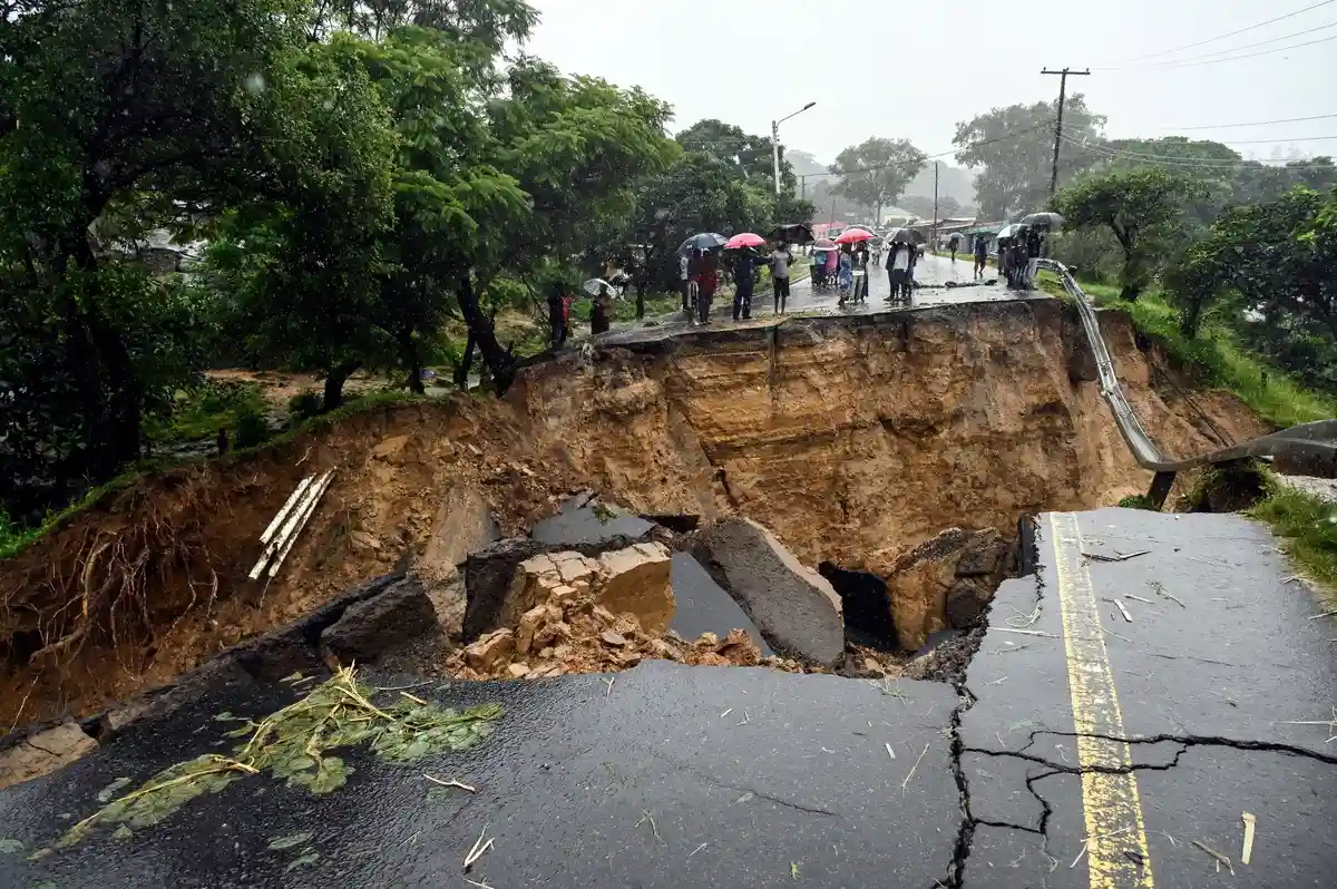 Тропический шторм "Фредди" унес жизни 522 человек