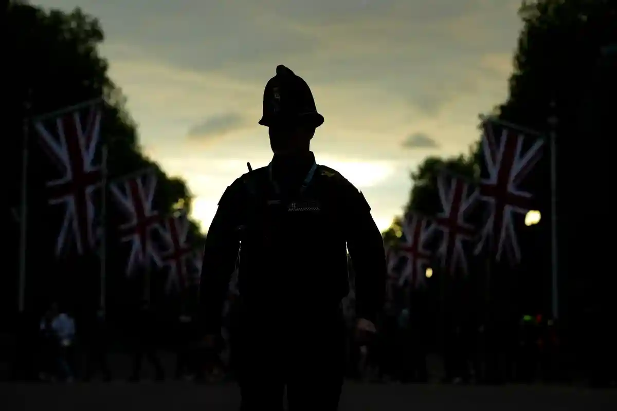 Сексизм и расизм в лондонской полиции