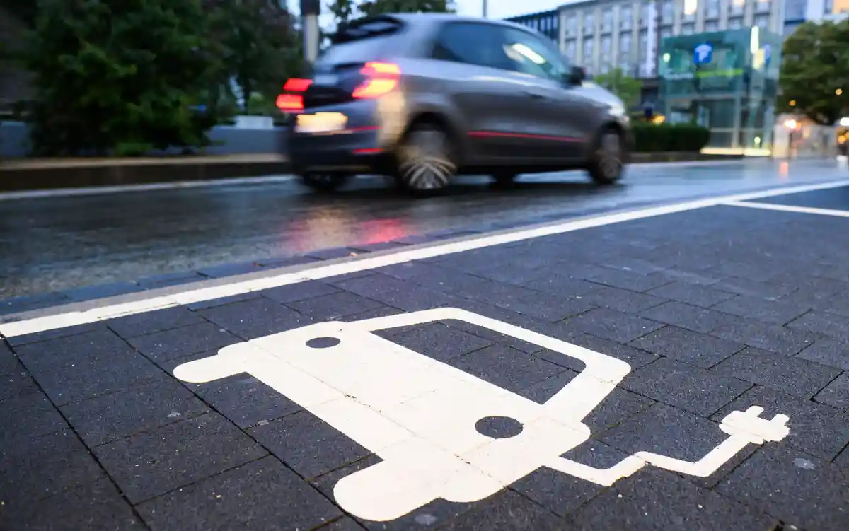 Парковочные места для электронных автомобилей