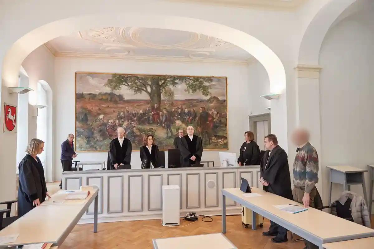 Судебный процесс начинается в Люнебурге
