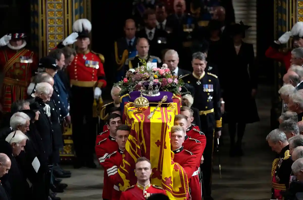 Королева Елизавета II - государственные похороны