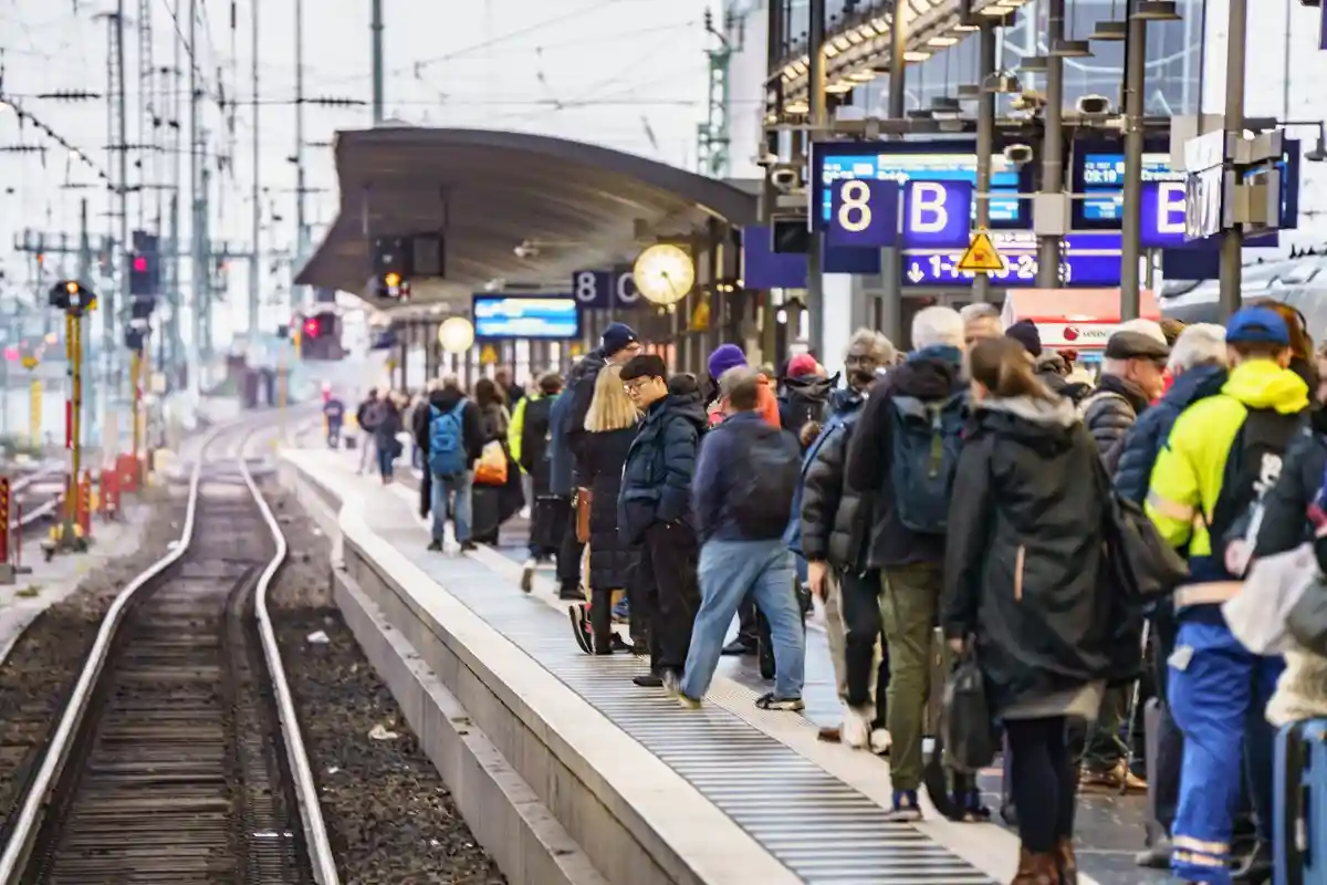 Deutsche Bahn : значительно больше пассажиров в преддверии забастовки