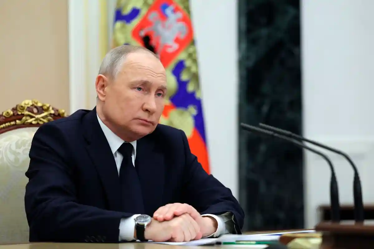 Путин: Россия разместит ядерное оружие в Беларуси