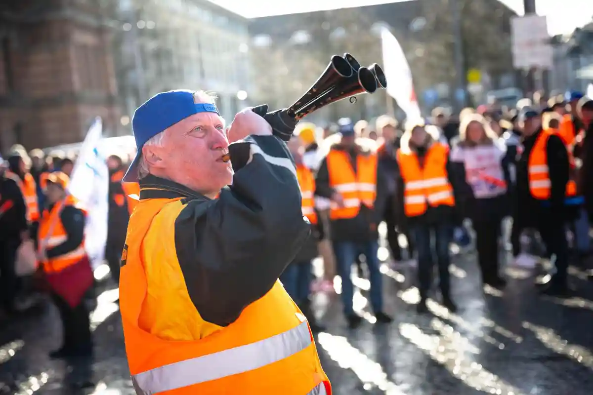 Предупредительные забастовки в Германии - Бремен