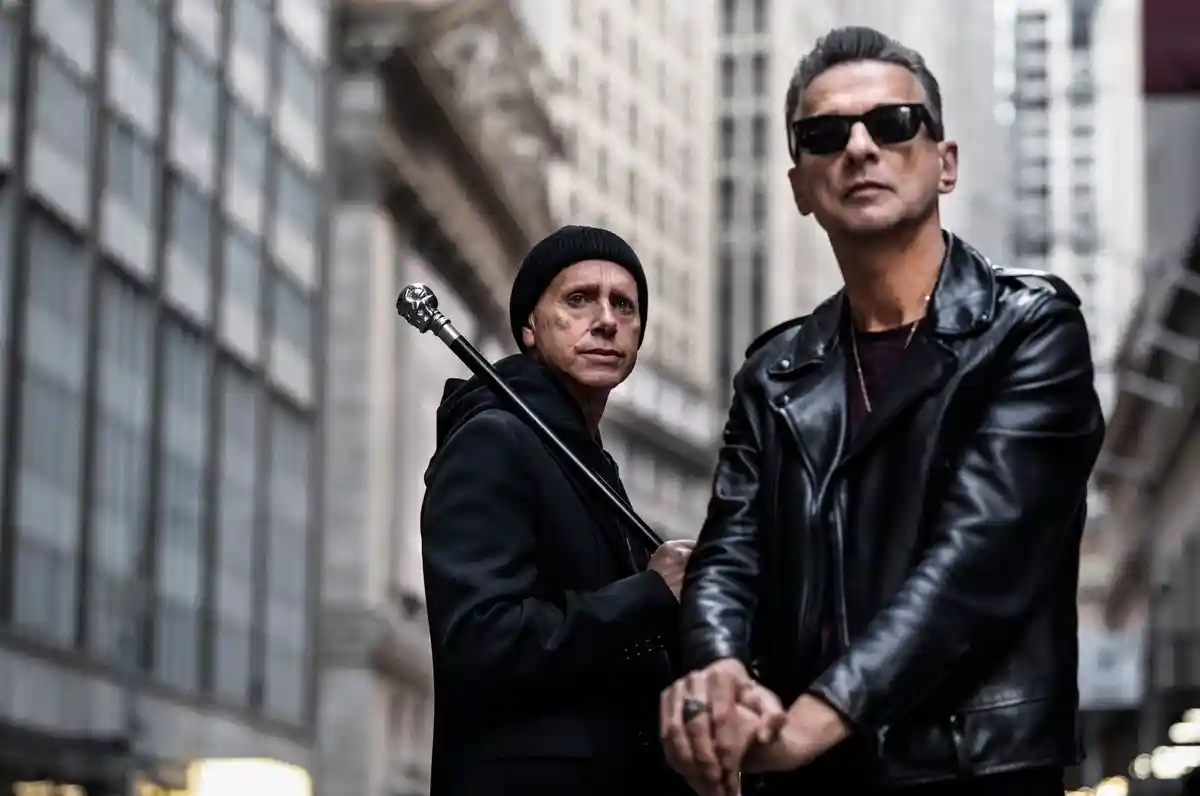 Скорбь и надежда с Depeche Mode