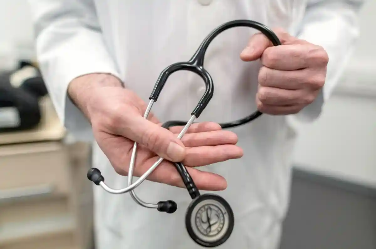 Кардиолог осуждает коммерциализацию немецкой медицины
