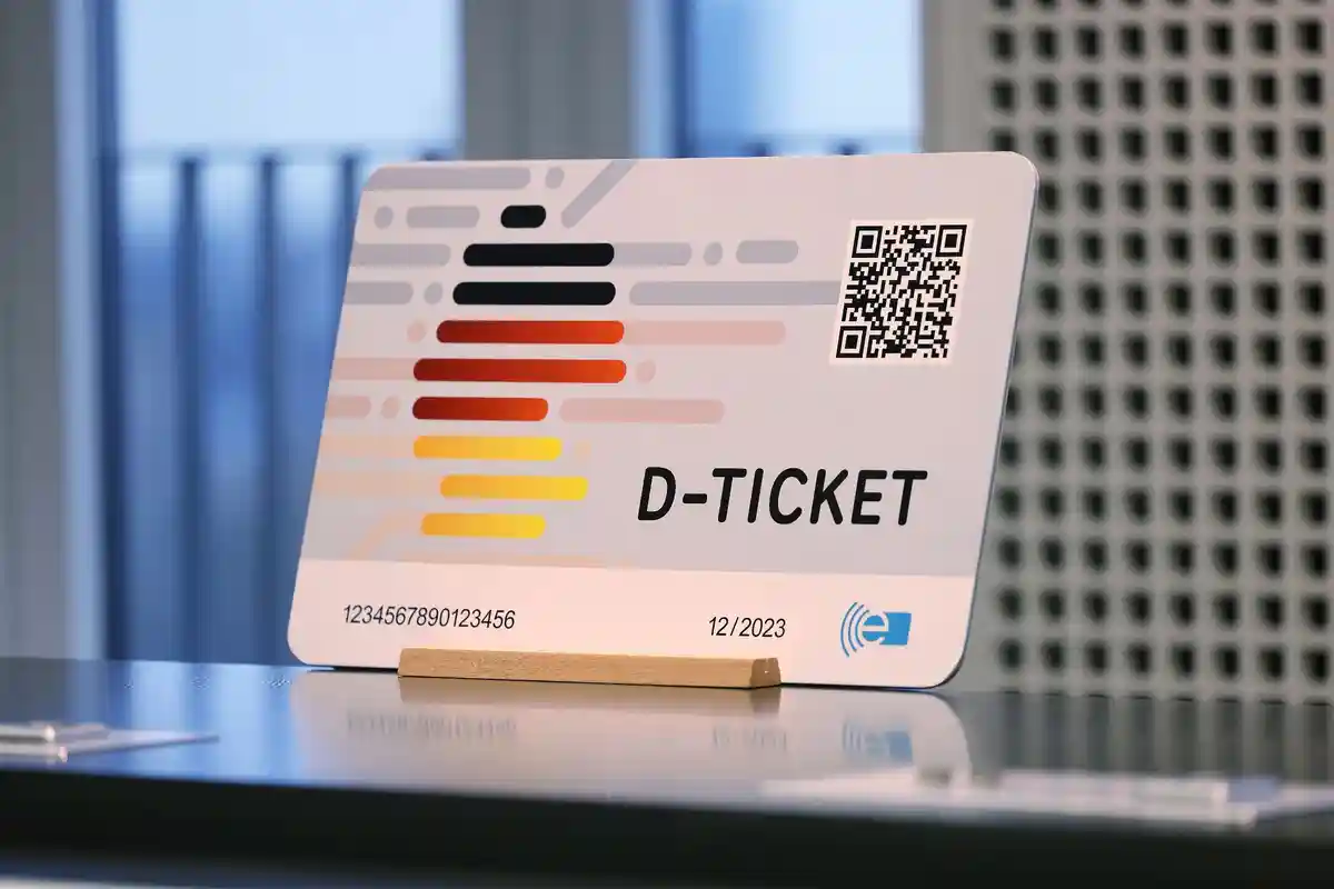 Deutschlandticket: начинается предварительное бронирование билетов