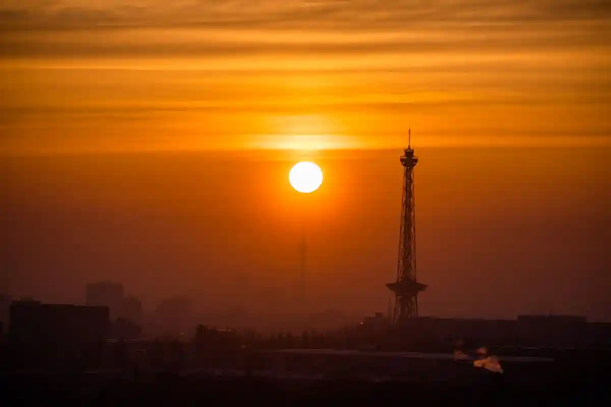Восход солнца в Берлине