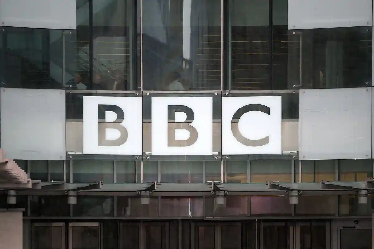 BBC критикует "финансируемый государством" ярлык Twitter