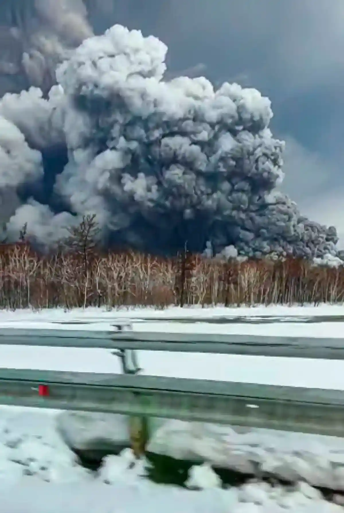 Извержение вулкана в России