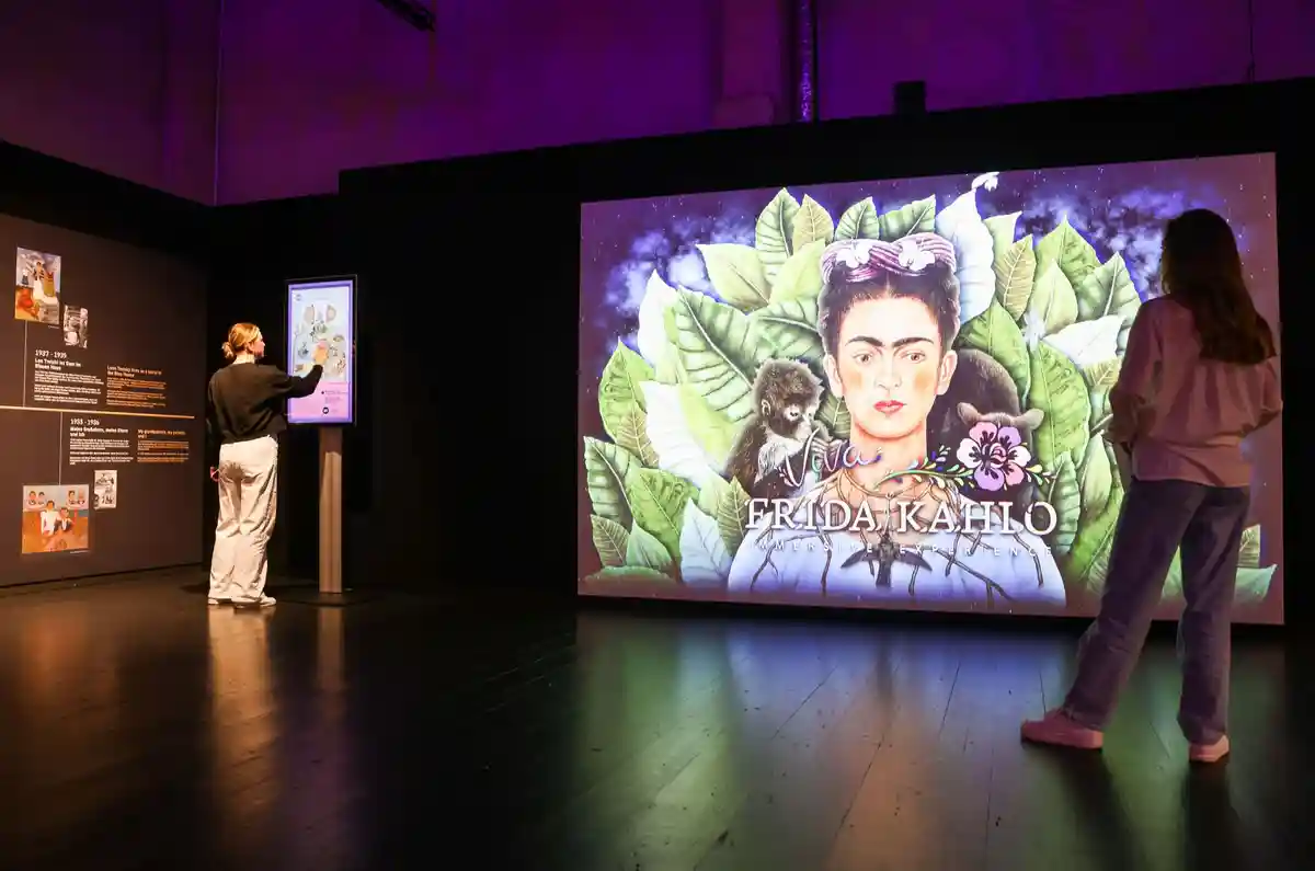 Выставка "Viva Frida Kahlo