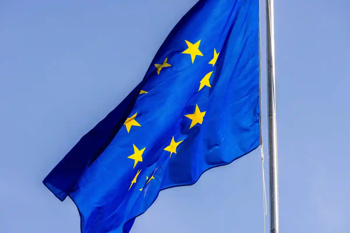 Как ЕС изменил вашу жизнь: бесплатный роуминг и компенсация перелетов