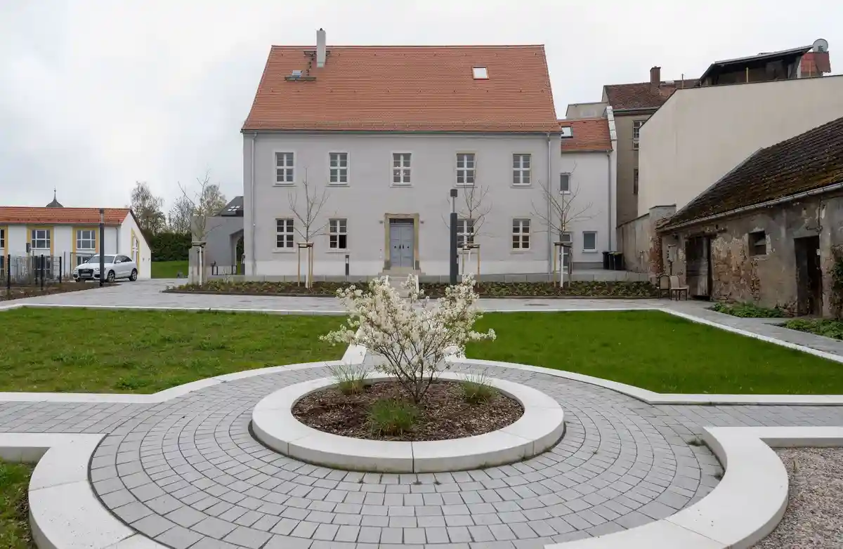 Место рождения Рингельнаца открывается как Дом литературы