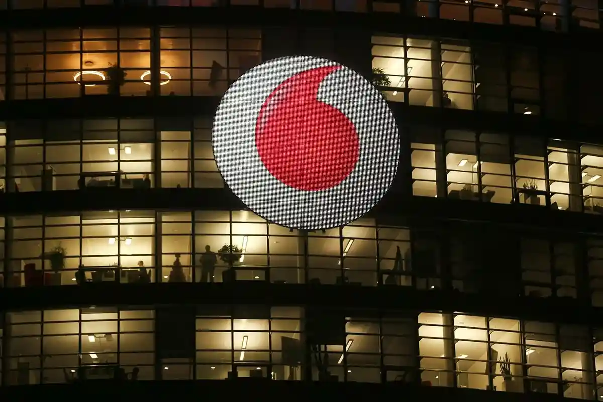 Vodafone повышает цены в Германии. Фото: picture alliance / Ina Fassbender/dpa