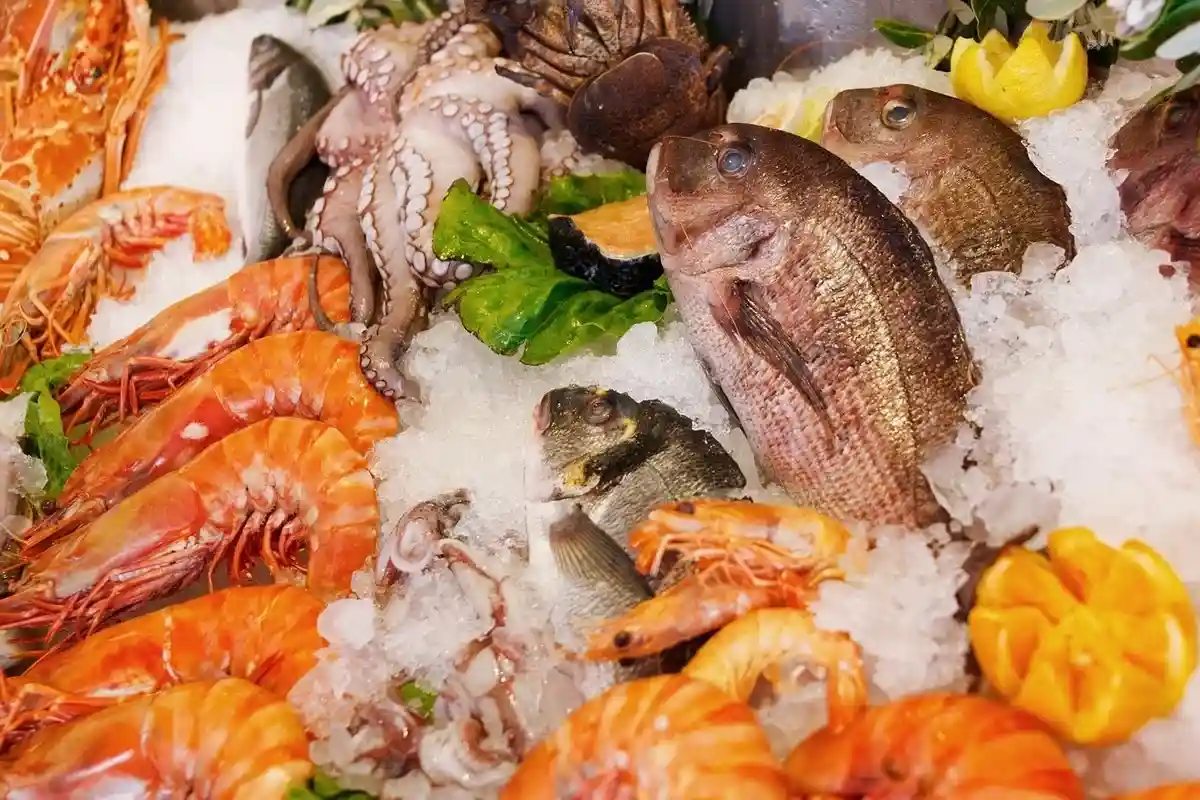 Купить вкусную рыбу и другие морепродукты можно в немецких супермаркетах. Фото: PublicDomainPictures / pixabay.com
