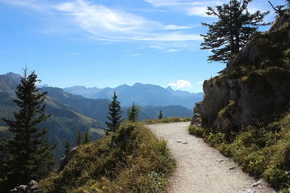 Баварские Альпы по праву считаются одним из самых красивых и живописных мест. Фото: Pixabay.com / Mario Vogelsteller